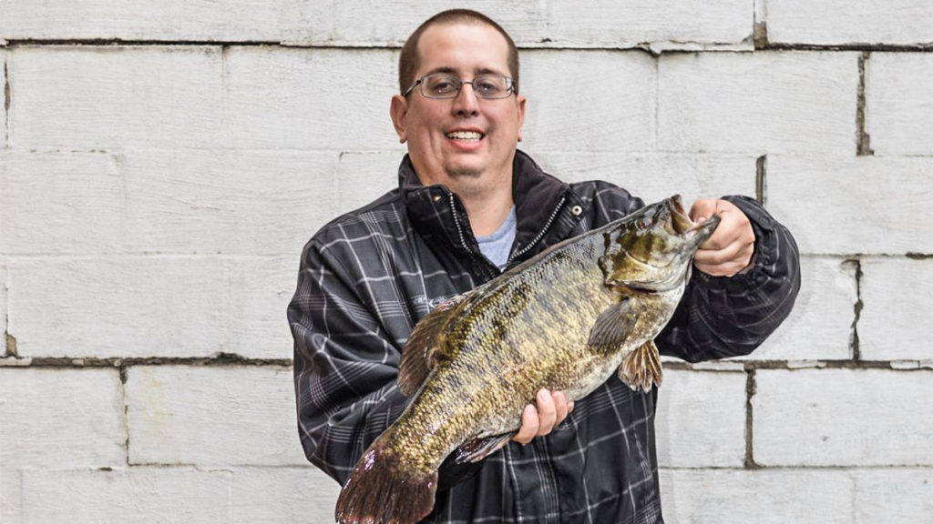 New Illinois State Record Smallmouth Bass Mark Capilupo